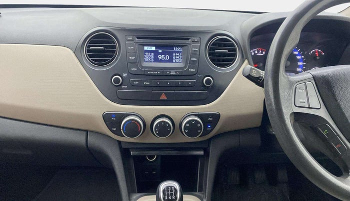 2014 Hyundai Xcent S 1.2, Petrol, Manual, 77,423 km, Air Conditioner