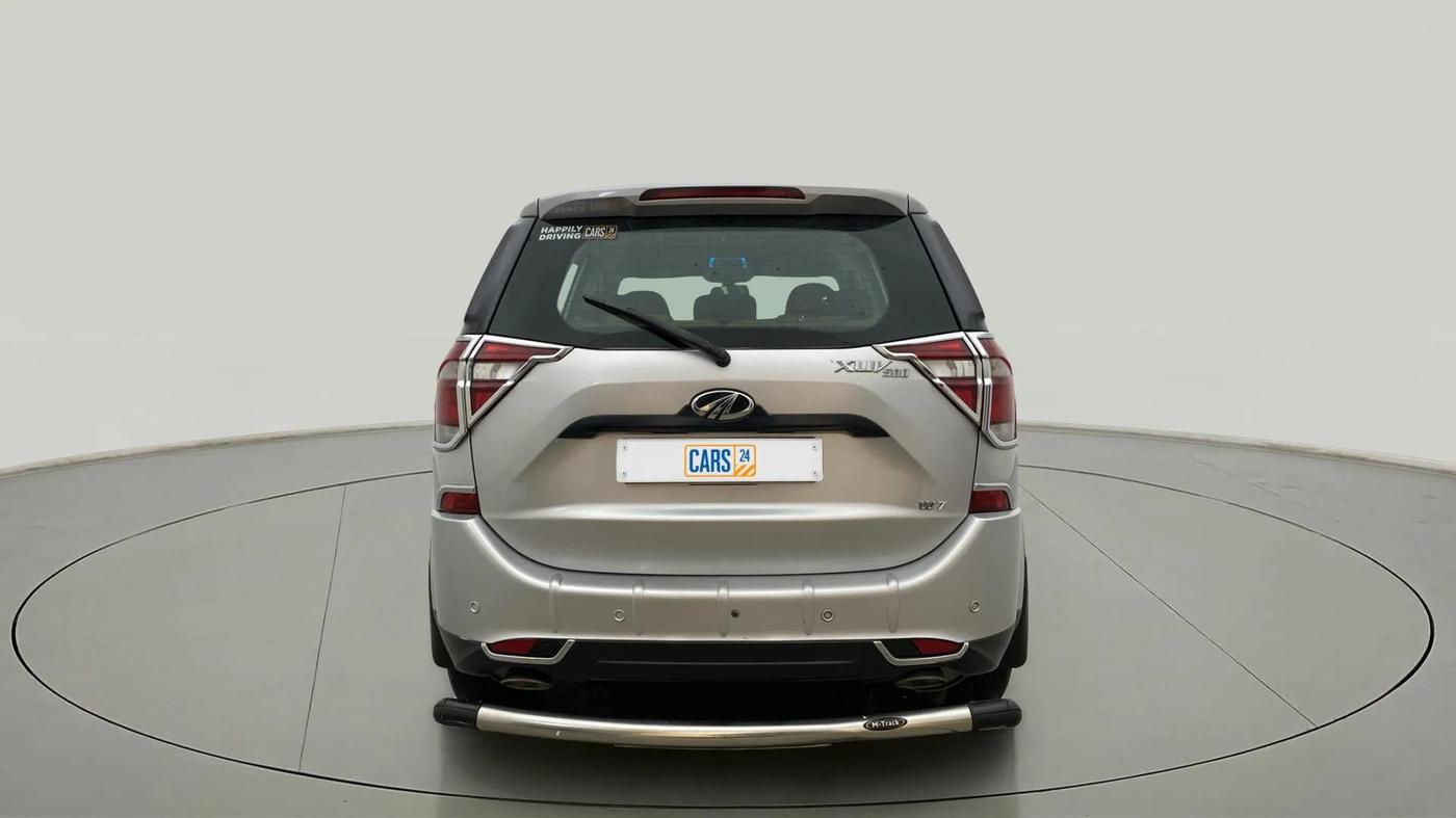 2020 Mahindra XUV500 W7, Diesel, Manual, 64,368 km, Back/Rear