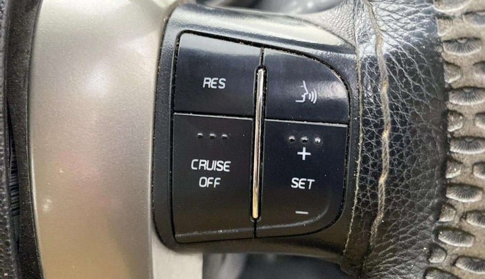 2020 Mahindra XUV500 W7, Diesel, Manual, 64,368 km, Adaptive Cruise Control