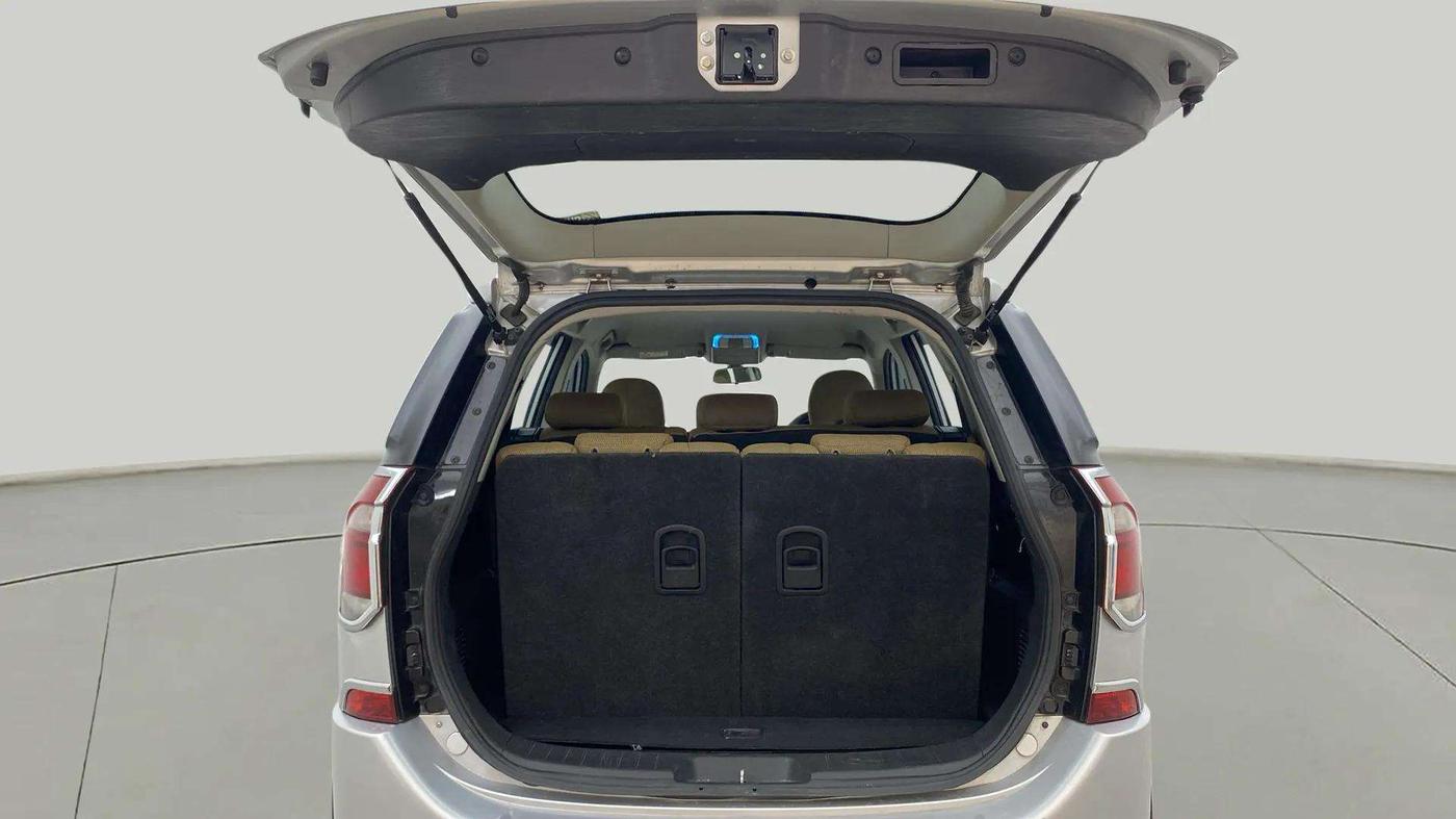 2020 Mahindra XUV500 W7, Diesel, Manual, 64,368 km, Boot Open Zoomed View