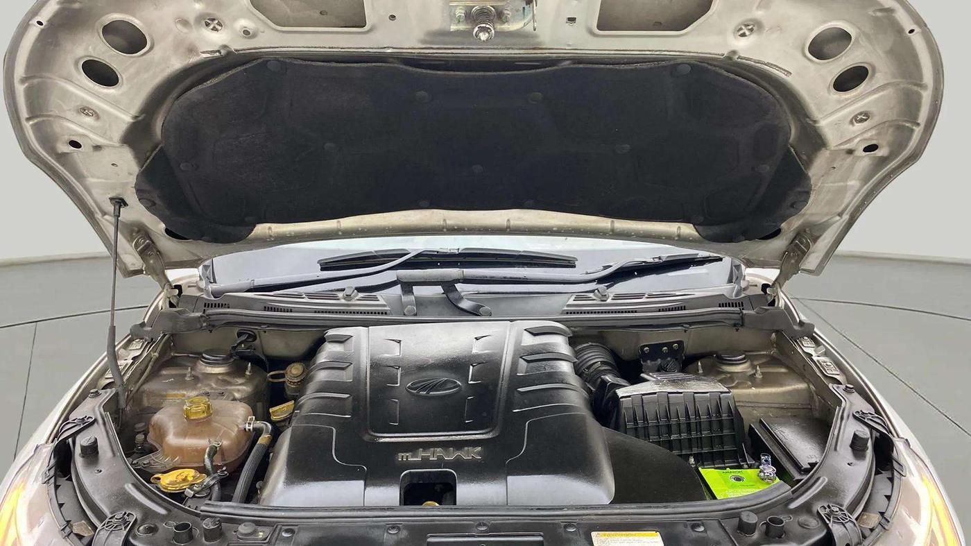 2020 Mahindra XUV500 W7, Diesel, Manual, 64,368 km, Open Bonet