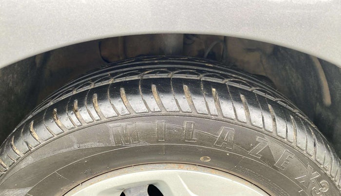 2019 Tata TIGOR XZ PETROL, Petrol, Manual, 95,375 km, Right Front Tyre Tread