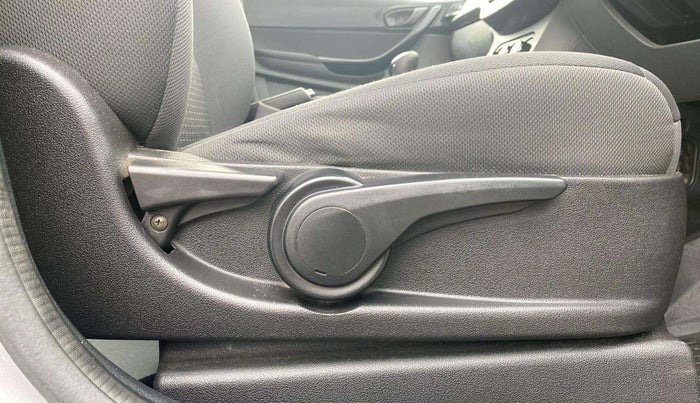 2019 Tata TIGOR XZ PETROL, Petrol, Manual, 95,375 km, Driver Side Adjustment Panel