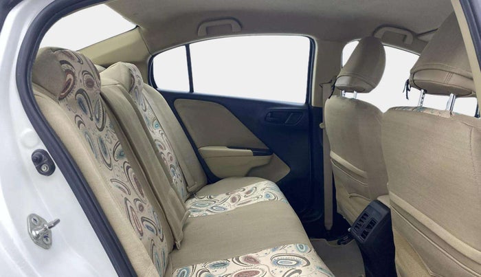 2016 Honda City 1.5L I-VTEC SV CVT, Petrol, Automatic, 85,856 km, Right Side Rear Door Cabin
