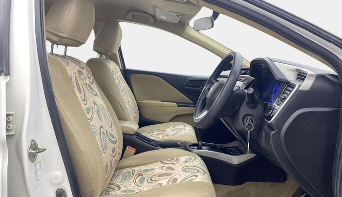 2016 Honda City 1.5L I-VTEC SV CVT, Petrol, Automatic, 85,856 km, Right Side Front Door Cabin