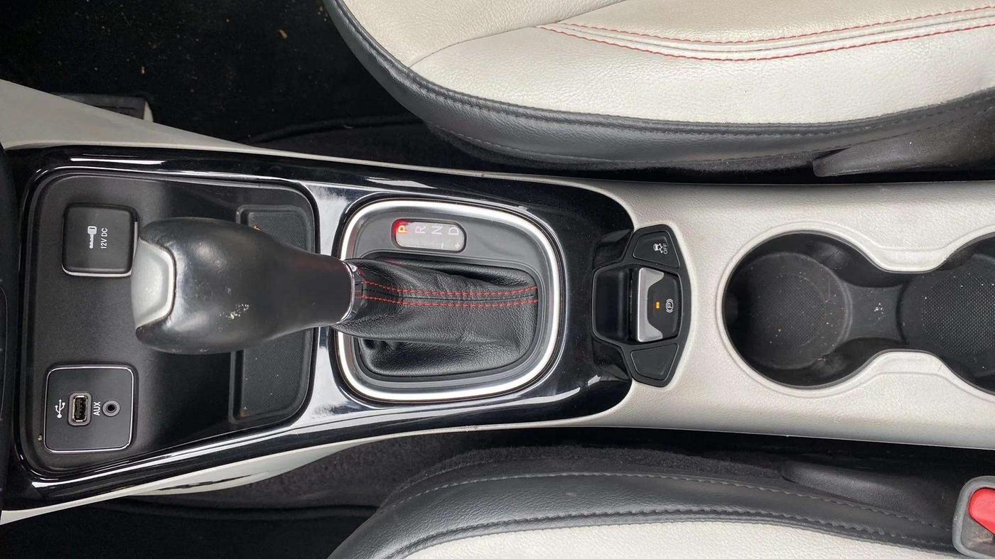 2019 Jeep Compass LIMITED PLUS PETROL AT, Petrol, Automatic, 44,927 km, Gear Lever