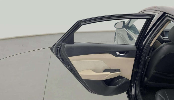 2018 Hyundai Verna 1.6 VTVT SX, Petrol, Manual, 79,629 km, LHS Rear Door