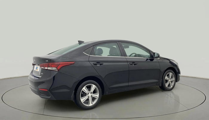 2018 Hyundai Verna 1.6 VTVT SX, Petrol, Manual, 79,629 km, Right Back Diagonal