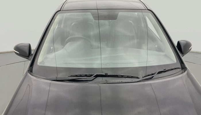 2018 Hyundai Verna 1.6 VTVT SX, Petrol, Manual, 79,629 km, Front Windshield