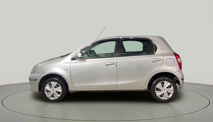 2014 Toyota Etios Liva G, Petrol, Manual, 44,120 km, Left Side