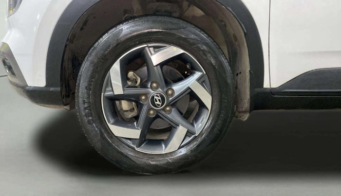 2020 Hyundai VENUE SX 1.0 TURBO, Petrol, Manual, 45,873 km, Left Front Wheel