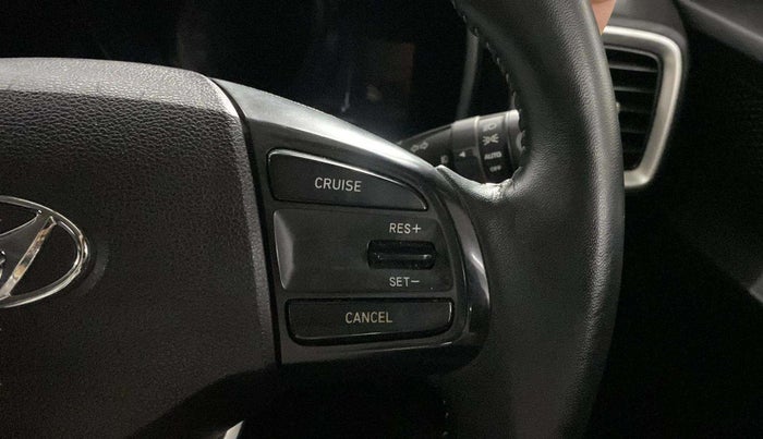 2020 Hyundai VENUE SX 1.0 TURBO, Petrol, Manual, 45,873 km, Adaptive Cruise Control
