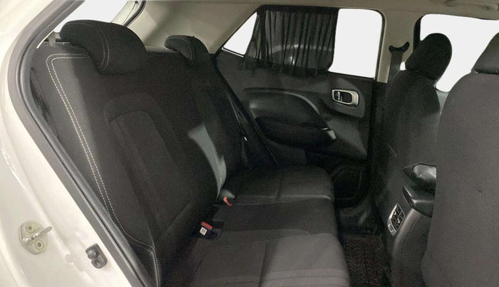 2020 Hyundai VENUE SX 1.0 TURBO, Petrol, Manual, 45,873 km, Right Side Rear Door Cabin