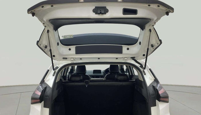 2023 Tata NEXON PURE 1.2 PETROL, Petrol, Manual, 49,434 km, Boot Door Open