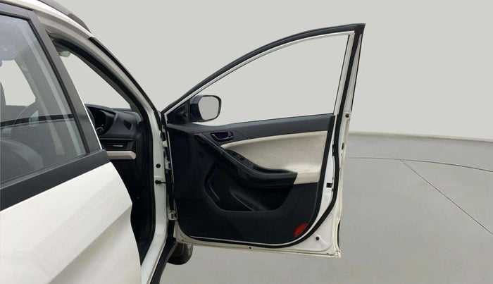 2023 Tata NEXON PURE 1.2 PETROL, Petrol, Manual, 49,434 km, RHS Front Door
