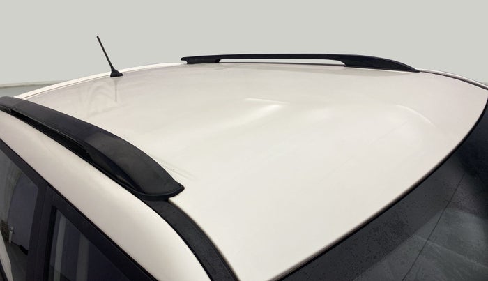 2019 Mahindra XUV300 W6 1.2 PETROL, Petrol, Manual, 48,577 km, Roof