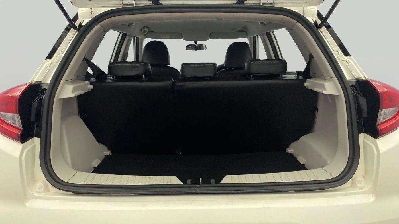 2019 Mahindra XUV300 W6 1.2 PETROL, Petrol, Manual, 48,619 km, Boot Inside