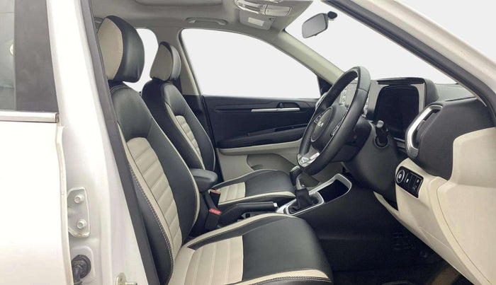 2022 KIA SONET HTX 1.0 IMT, Petrol, Manual, 19,155 km, Right Side Front Door Cabin