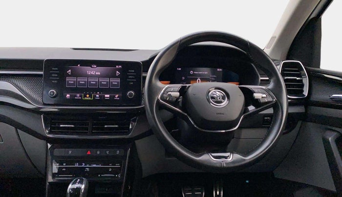 2022 Skoda KUSHAQ STYLE 1.0L TSI AT (6 AIRBAGS), Petrol, Automatic, 30,413 km, Steering Wheel Close Up