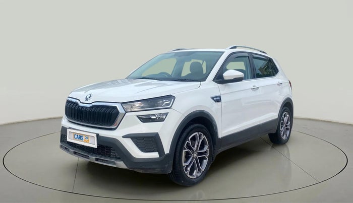 2022 Skoda KUSHAQ STYLE 1.0L TSI AT (6 AIRBAGS), Petrol, Automatic, 30,413 km, Left Front Diagonal
