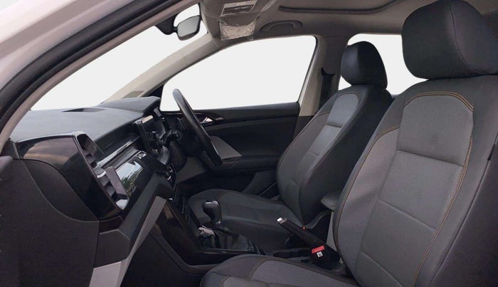 2022 Skoda KUSHAQ STYLE 1.0L TSI AT (6 AIRBAGS), Petrol, Automatic, 30,413 km, Right Side Front Door Cabin