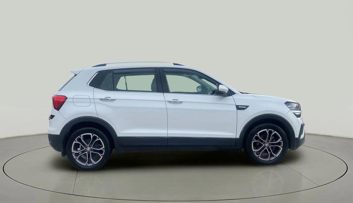 2022 Skoda KUSHAQ STYLE 1.0L TSI AT (6 AIRBAGS), Petrol, Automatic, 30,413 km, Right Side