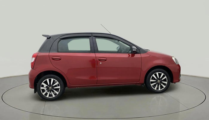 2018 Toyota Etios Liva VX DUAL TONE, Petrol, Manual, 72,449 km, Right Side View