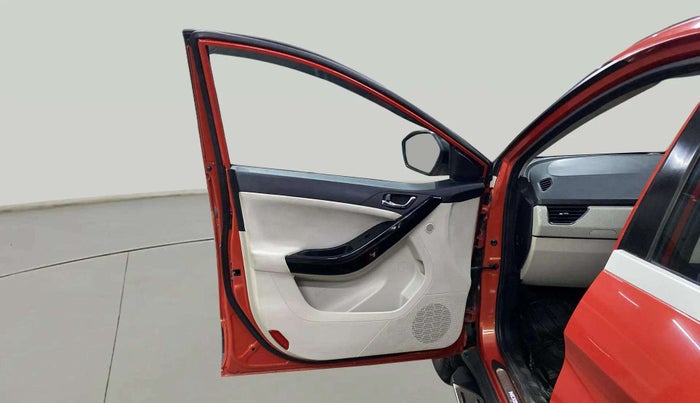 2021 Tata NEXON XZ PLUS PETROL SUNROOF, Petrol, Manual, 24,222 km, LHS Front Door