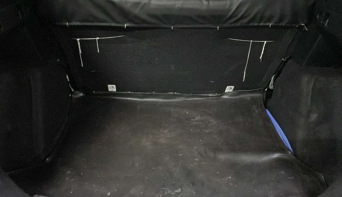 2019 Tata NEXON XMA DIESEL, Diesel, Automatic, 88,114 km, Boot Inside