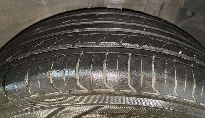 2019 Tata NEXON XMA DIESEL, Diesel, Automatic, 88,114 km, Left Rear Tyre Tread