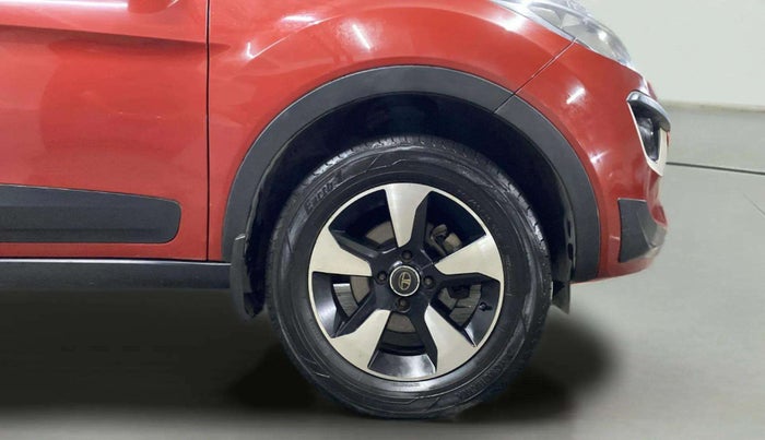 2019 Tata NEXON XMA DIESEL, Diesel, Automatic, 88,114 km, Right Front Wheel