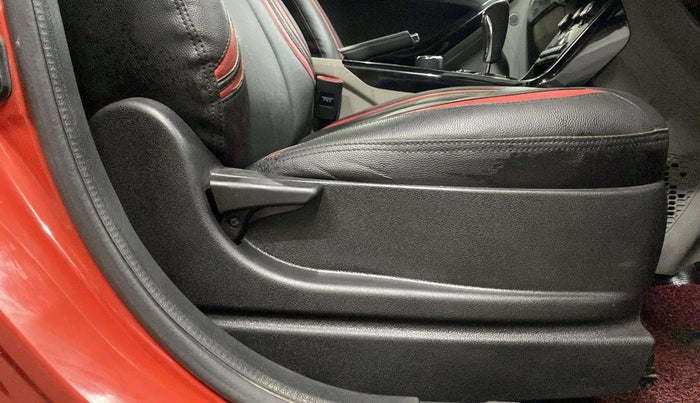 2019 Tata NEXON XMA DIESEL, Diesel, Automatic, 88,114 km, Driver Side Adjustment Panel