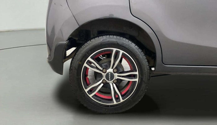 2017 Maruti Alto K10 VXI (O) AMT, Petrol, Automatic, 28,493 km, Right Rear Wheel