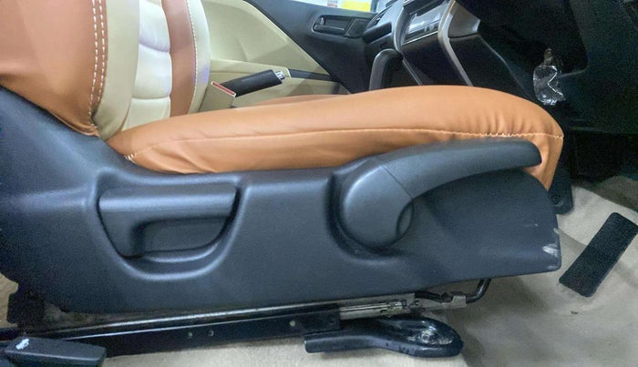 2015 Honda City 1.5L I-VTEC SV CVT, Petrol, Automatic, 74,888 km, Driver Side Adjustment Panel