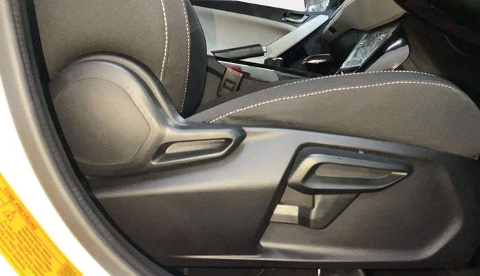 2024 Tata NEXON CREATIVE  AMT 1.2 PETROL, Petrol, Automatic, 5,347 km, Driver Side Adjustment Panel