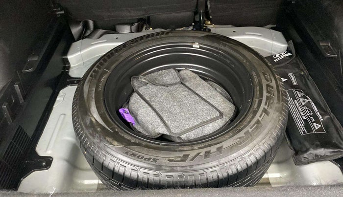 2019 Hyundai Creta SX AT 1.6 PETROL, Petrol, Automatic, 1,04,941 km, Spare Tyre