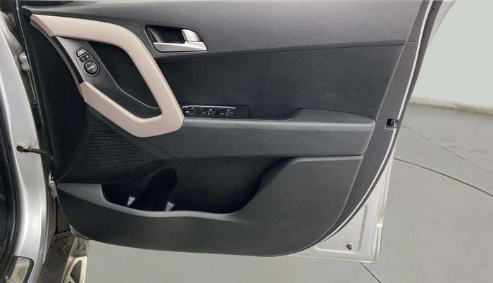 2019 Hyundai Creta SX AT 1.6 PETROL, Petrol, Automatic, 1,04,941 km, Driver Side Door Panels Control