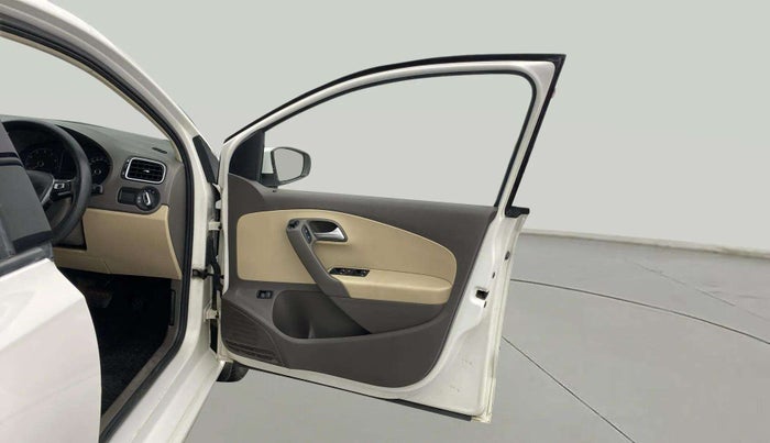 2018 Volkswagen Vento HIGHLINE PLUS 1.2 AT 16 ALLOY, Petrol, Automatic, 91,229 km, RHS Front Door