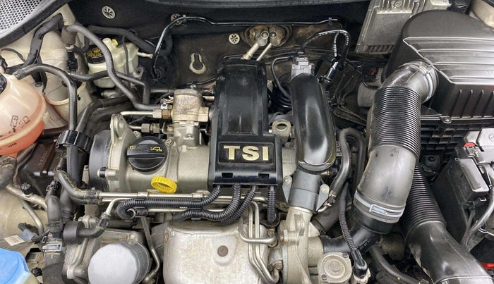 2018 Volkswagen Vento HIGHLINE PLUS 1.2 AT 16 ALLOY, Petrol, Automatic, 91,229 km, Engine View