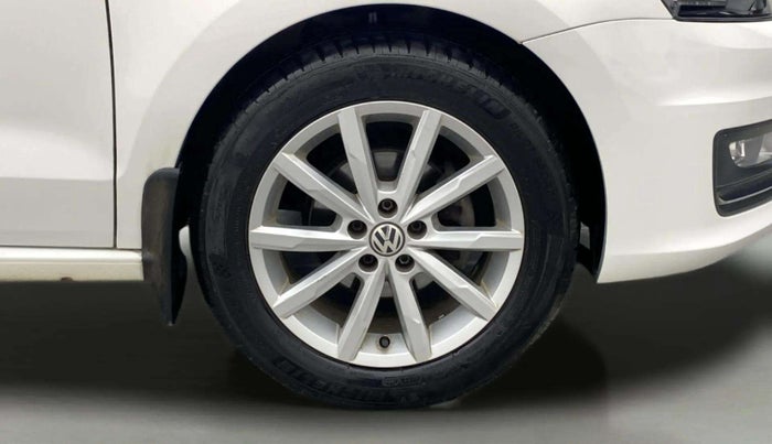 2018 Volkswagen Vento HIGHLINE PLUS 1.2 AT 16 ALLOY, Petrol, Automatic, 91,229 km, Right Front Wheel