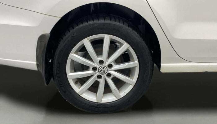 2018 Volkswagen Vento HIGHLINE PLUS 1.2 AT 16 ALLOY, Petrol, Automatic, 91,229 km, Right Rear Wheel