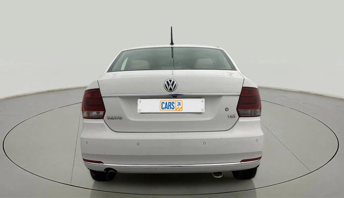 2018 Volkswagen Vento HIGHLINE PLUS 1.2 AT 16 ALLOY, Petrol, Automatic, 91,229 km, Back/Rear
