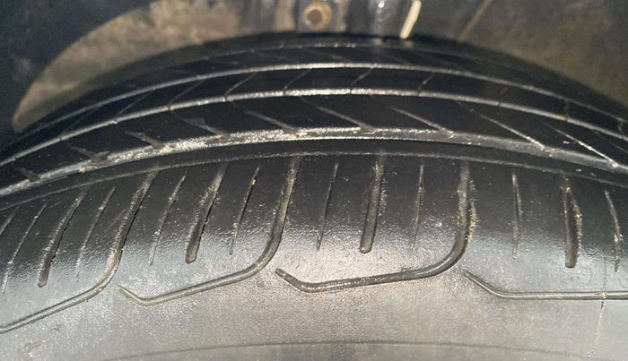 2019 Maruti Baleno ZETA CVT PETROL 1.2, Petrol, Automatic, 86,919 km, Left Front Tyre Tread