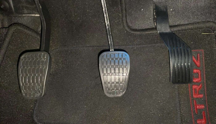 2020 Tata ALTROZ XZ PETROL, Petrol, Manual, 35,037 km, Pedals