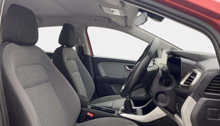 2020 Tata ALTROZ XZ PETROL, Petrol, Manual, 35,037 km, Right Side Front Door Cabin