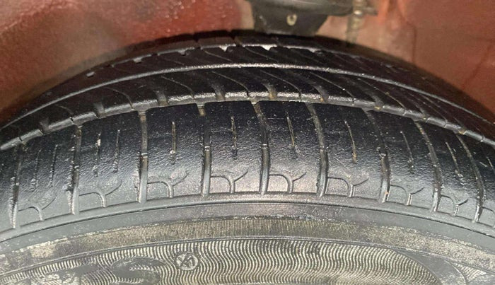 2014 Maruti Alto K10 VXI, Petrol, Manual, 44,480 km, Left Front Tyre Tread