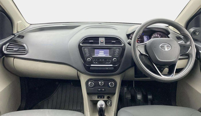 2018 Tata Tiago XT PETROL, Petrol, Manual, 35,609 km, Dashboard