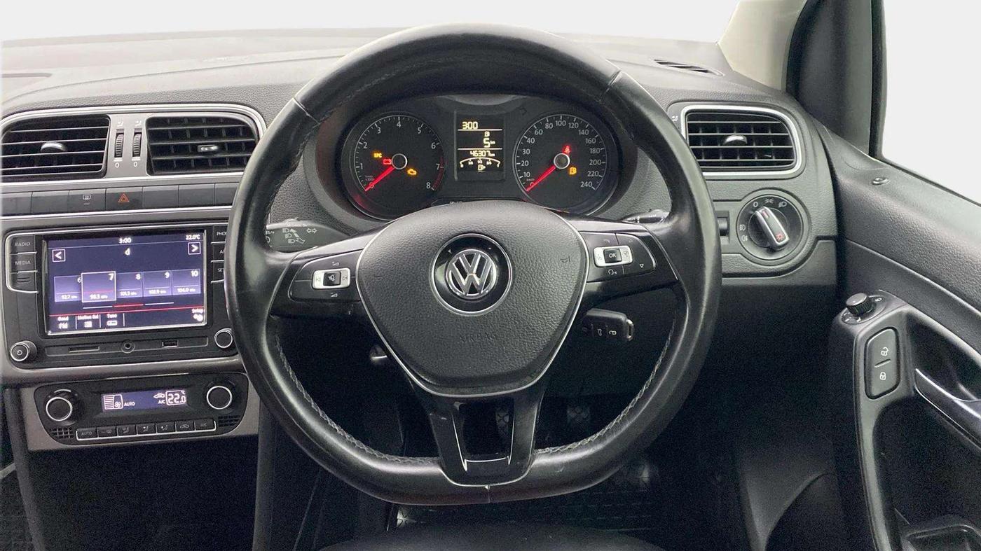 2021 Volkswagen Polo HIGHLINE PLUS 1.0, Petrol, Manual, 46,367 km, Steering Wheel Close Up