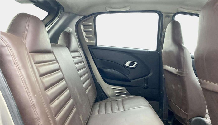 2018 Datsun Redi Go T (O), Petrol, Manual, 41,549 km, Right Side Rear Door Cabin