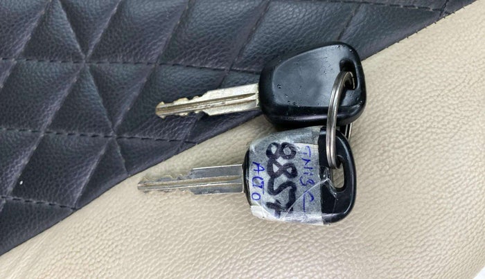 2015 Maruti Alto K10 VXI AMT, Petrol, Automatic, 52,605 km, Key Close Up